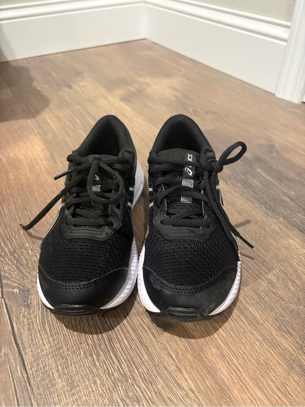 Asics Kids Black and White Mesh Sneakers
